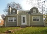 Featured Home of The Month ... Click Here For Info On Our James Hardie Colorplus Siding Project in Des Peres Mo (63131)